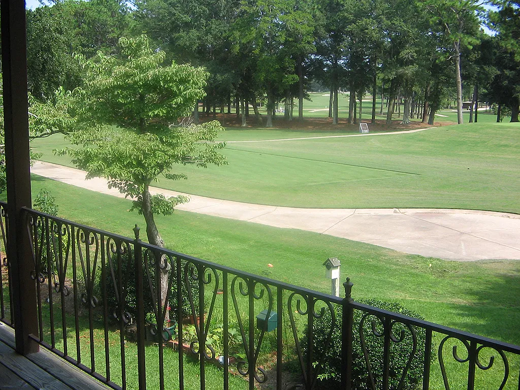 Chateau Terrace — Photo 4