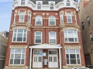 813 N Racine Ave APT 1N, Chicago, IL 60642