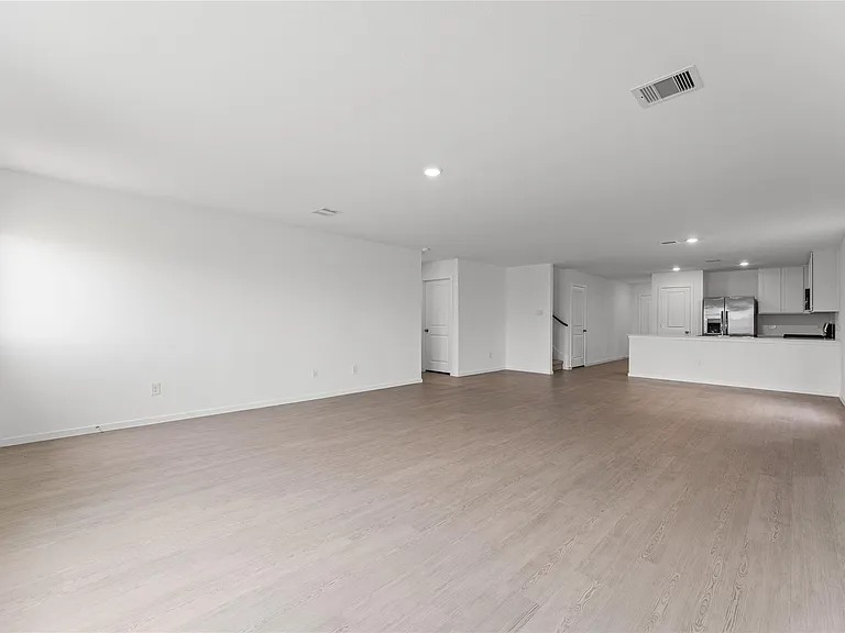 6406 Breakaway Grove Dr — Photo 5