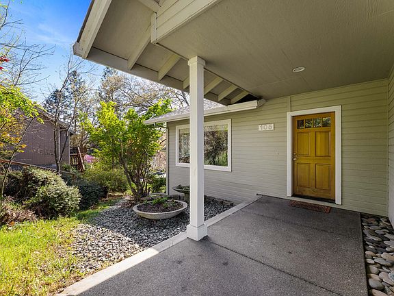 2nd image of 105 Cedar Ridge Ter