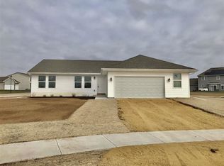 5546 Openview Dr, Rockford, IL 61102