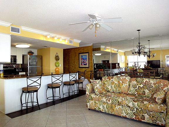 Living, Dinning, Kitchen Are