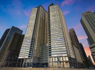 600 N Lake Shore Dr APT 2707, Chicago, IL 60611