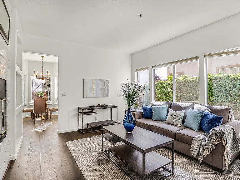 8516 Peachtree Ave — Photo 8
