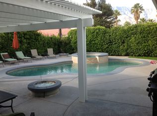 Via Escuela, Palm Springs, CA 92262