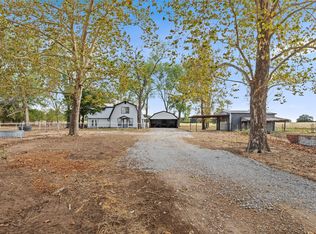 666 County Road 2445, Decatur, TX 76234