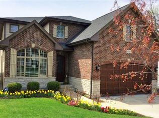 5236 Victor St, Downers Grove, IL 60515