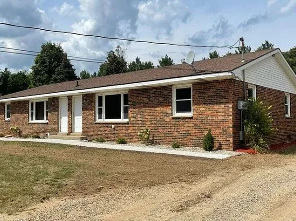 6549 Henry St, Allendale, MI 49401