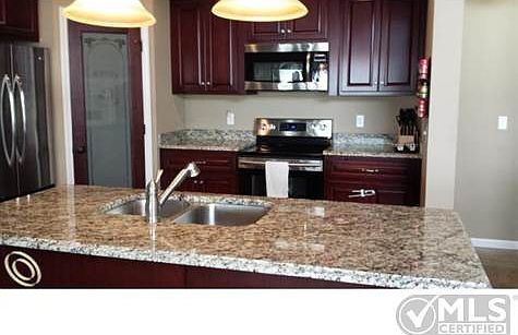 st Kitchen 1.jpg