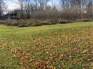 898 Willow St, Lockport, NY