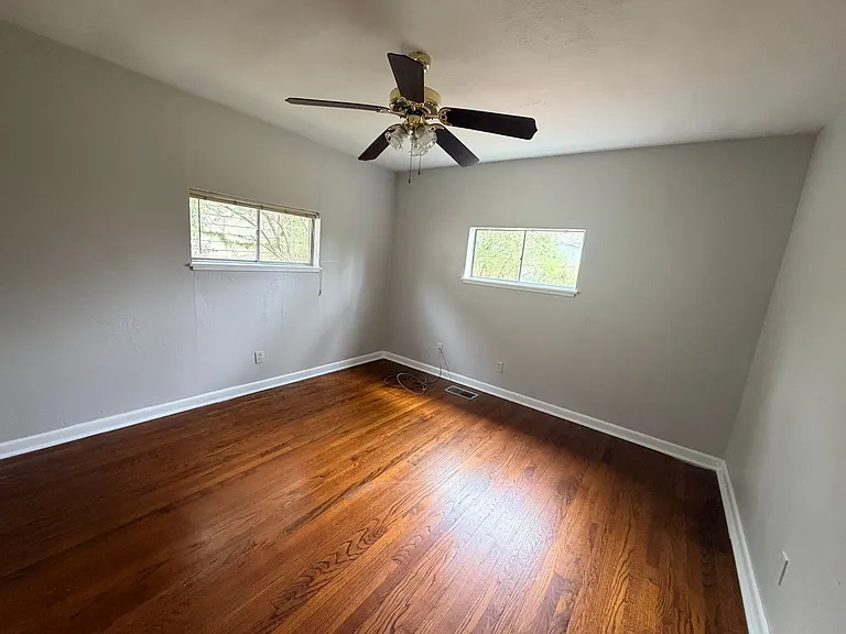 3107 Alameda Dr — Photo 11