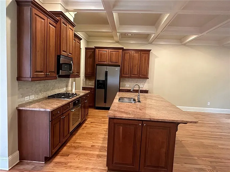 6032 Coldwater Point — Photo 6