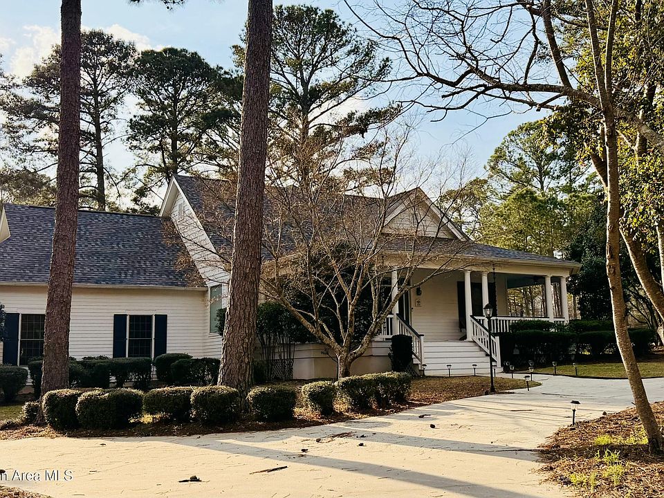 1st image of 840 Stage Coach Rd