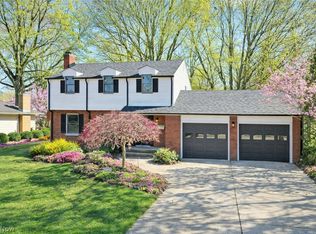 8351 Chesterton Dr, Poland, OH 44514