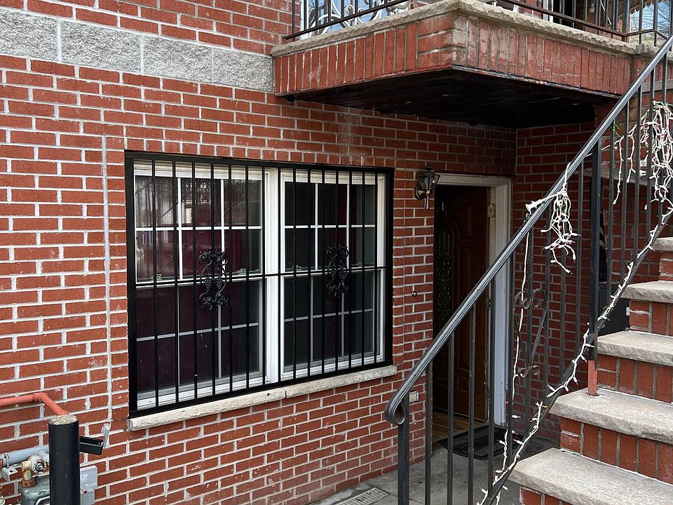1st image of 1732 Van Buren St #1