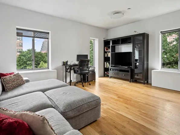 152 East 118th Street image 1 of 10