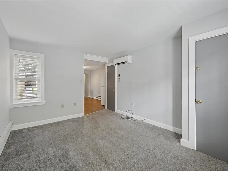 117 E Miner St — Photo 13