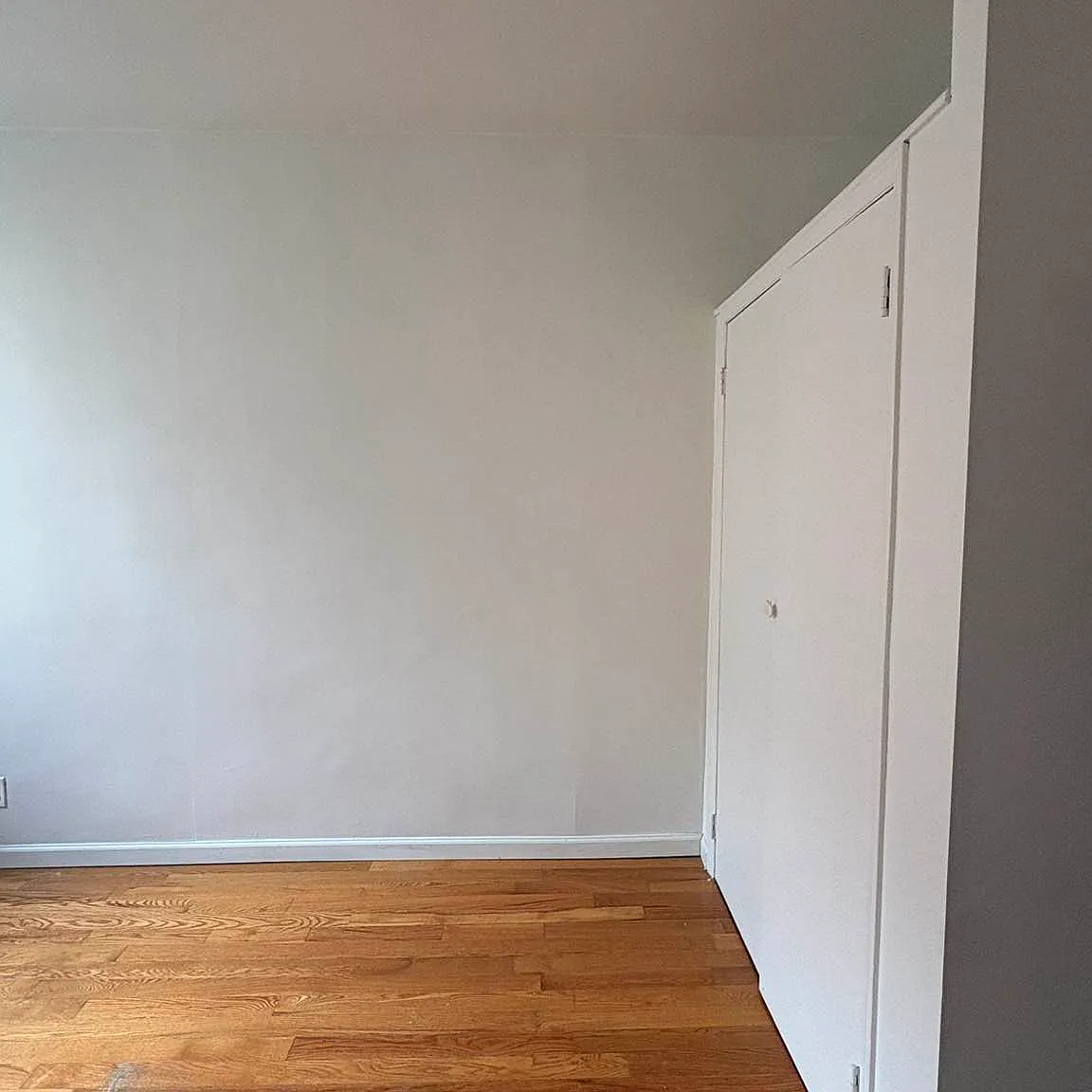 46 Allen Street — Photo 2