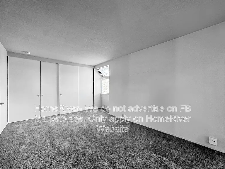 6210 Gloria Dr — Photo 10