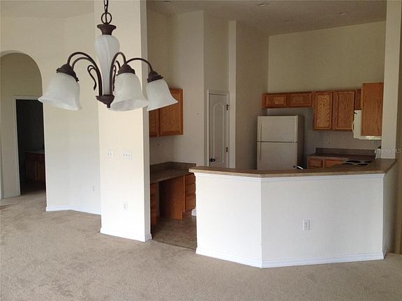 3rd image of 6759 Breezy Palm Dr