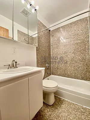 Rented by Bond New York | media 22