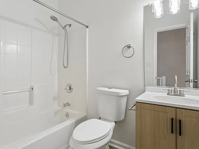 104 Monument Ct — Photo 22