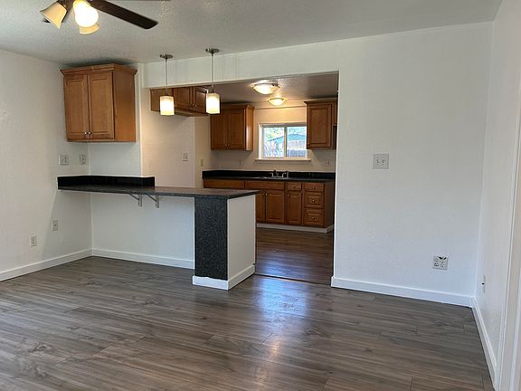 3rd image of 344 Stewart Ave