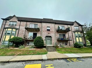 104 Oak St #10, Brockton, MA 02301