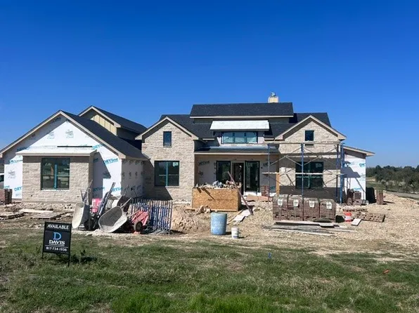 395 Red Bird Dr, Springtown, TX 76082