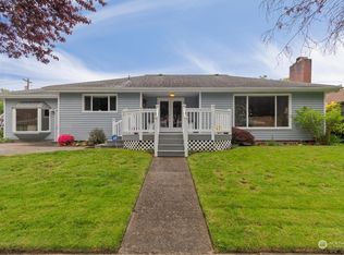 1110 20th Ave, Longview, WA 98632