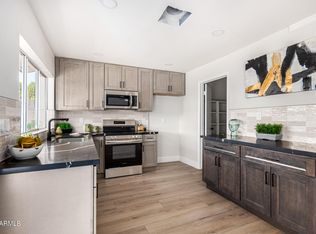 4104 W Paradise Dr, Phoenix, AZ 85029