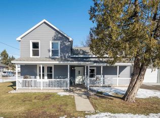 2900 Willow Dr, Plover, WI 54467