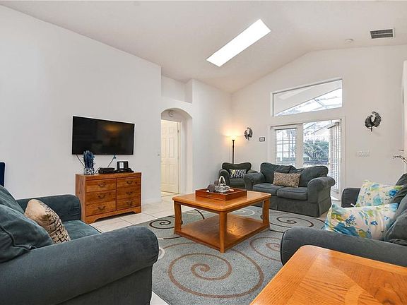4th image of 15919 Heron Hill St