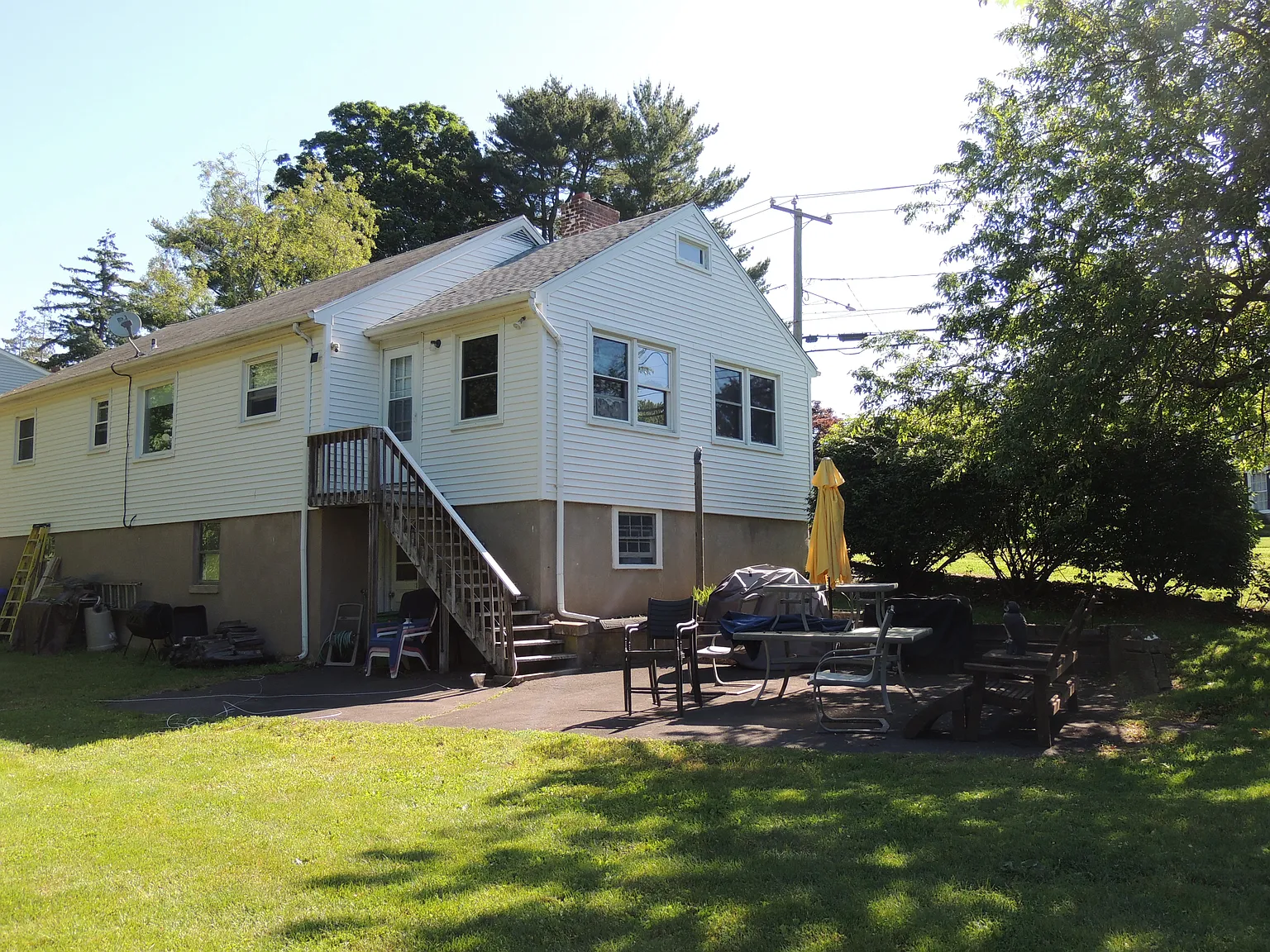 2 bed, 1.5 bath, 1334 sqft, $3,200 — Photo 3