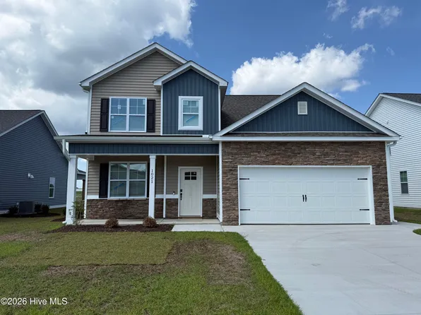 1021 Seven Iron Drive, Ayden, NC 28513