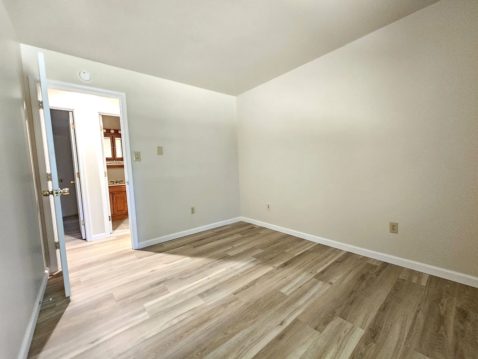 29776 Polks Road - 1 — Photo 3