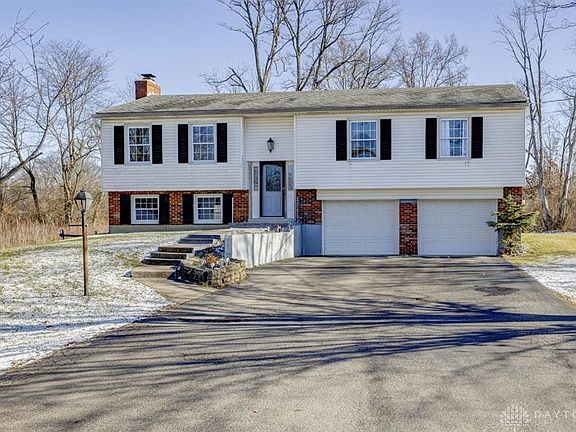 2nd image of 8170 Taffy Dr
