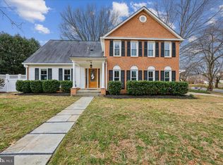 11705 Hitching Post Ln, Rockville, MD 20852