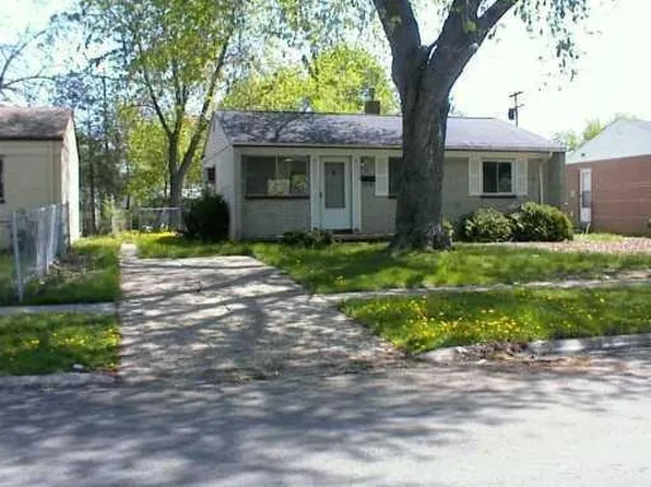 719 Calder Ave, Ypsilanti, MI 48198