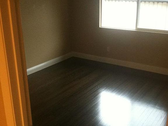 4th image of 6543 Meadowcreek Way