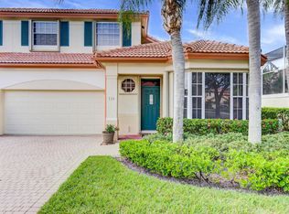 134 Monterey Pointe Dr, Palm Beach Gardens, FL 33418