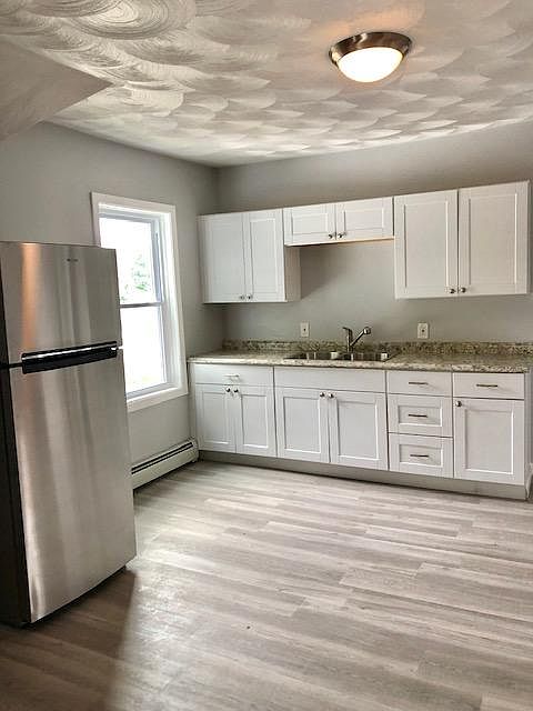 1st image of 29 Auburn Ave #2