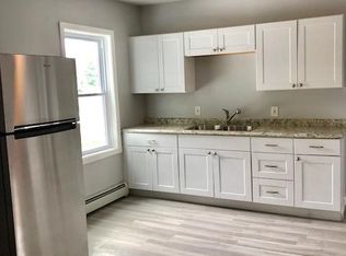 29 Auburn Ave #2, Johnston, RI 02919