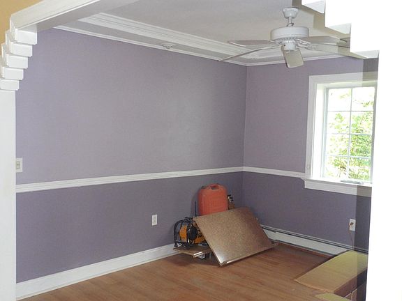 4th image of 118 E Millen St
