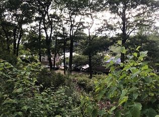 230 Log Cabin Rd, Ashby, MA 01431