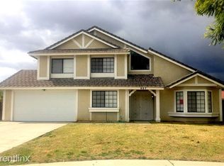 987 W Carter St, Rialto, CA 92376