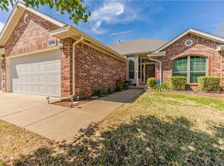 2301 NE 7th St, Moore, OK 73160