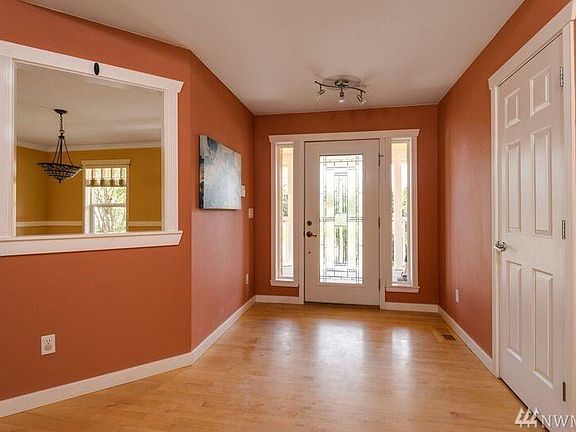 5th image of 6141 Kiel Ct SE