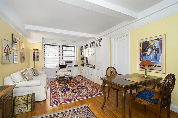Sold by Modlin Group | media 1