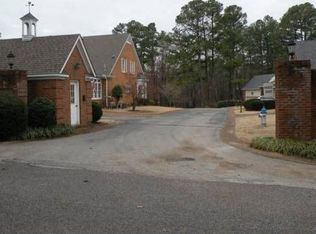 72 Beacon Hill Dr, Jackson, TN 38305